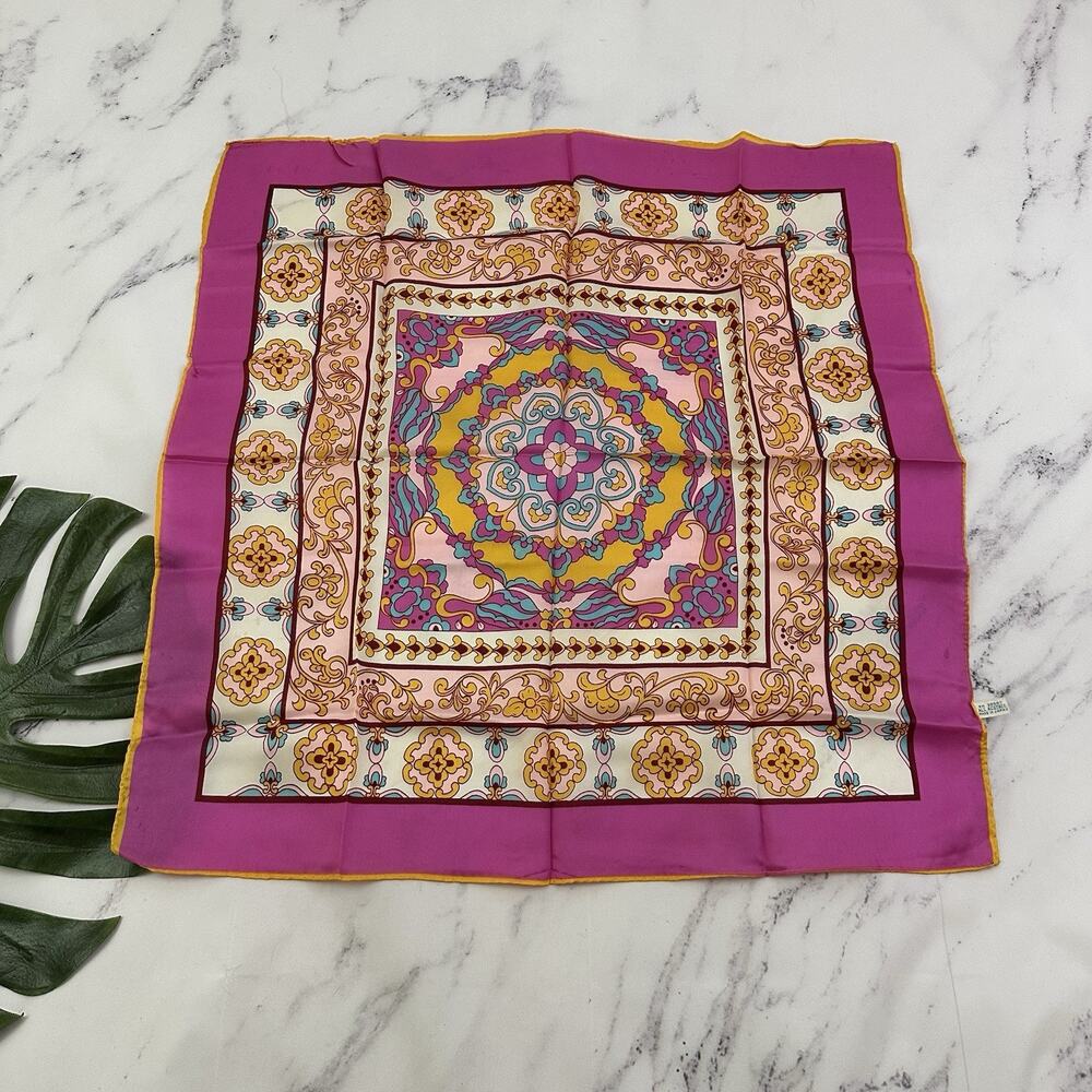 Womens Vintage 70s Floral Scarf Pink Yellow Medallion Square Colorful Japan